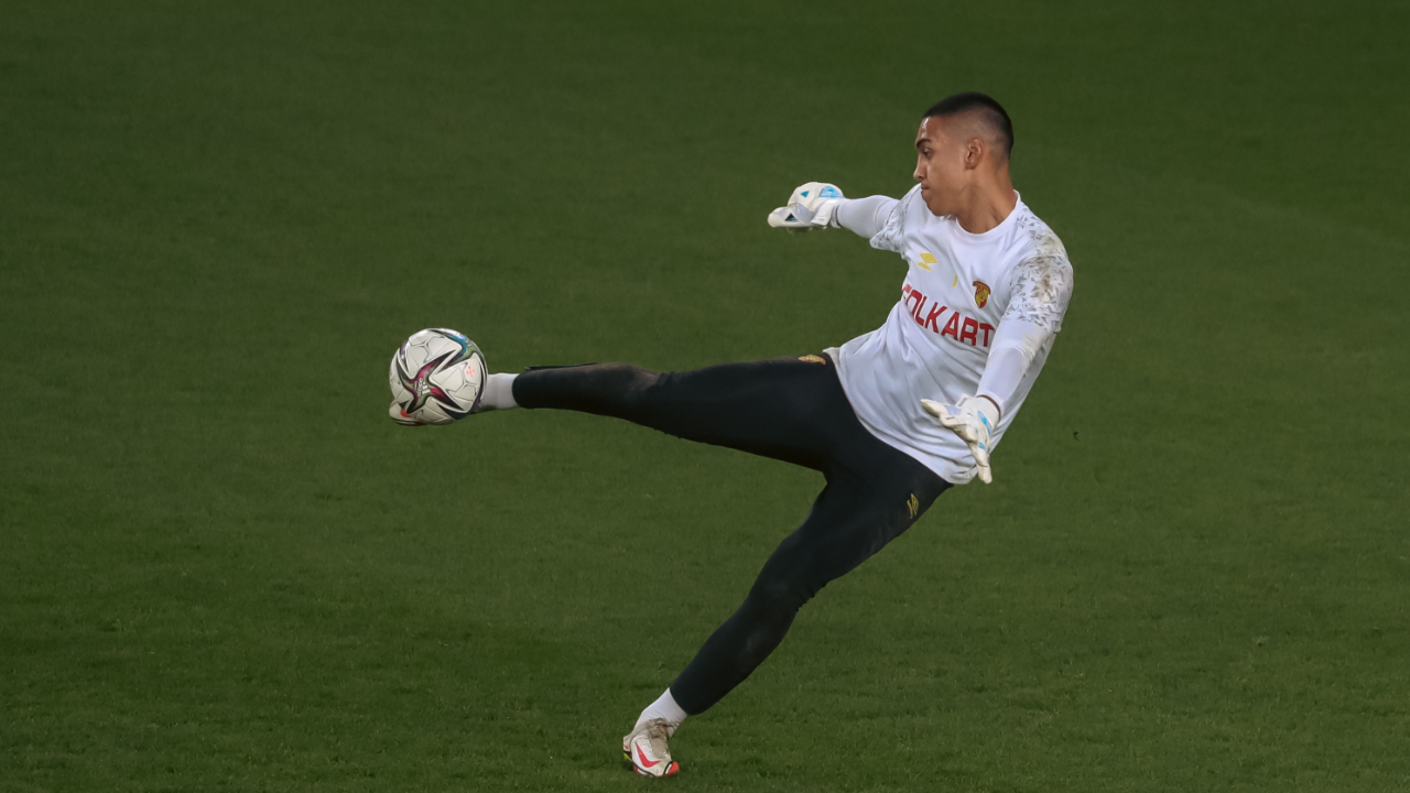Göztepe İrfan Can Eğribayat'ı satmama kararı aldı... Galatasaray sezon sonunu bekleyecek