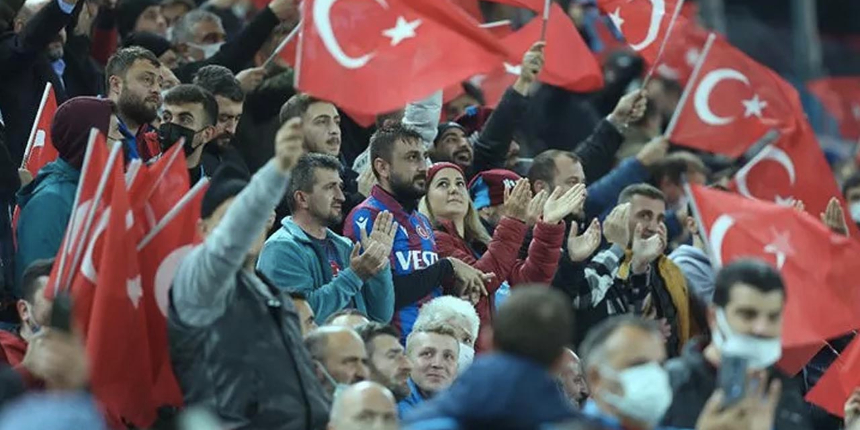 TFF'nin 3. doz aşı kararı sonrası Trabzonspor harekete geçti: Aşı çadırı kurulacak