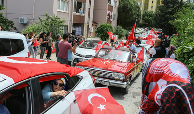 Bravo İzmir! Şehit oğlu için tüm kent seferber oldu...