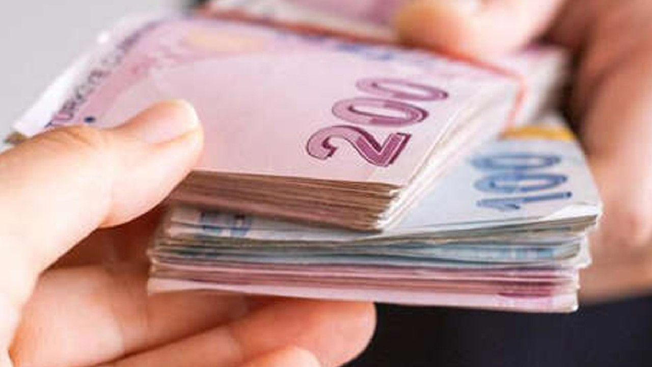 Memur ve emekliye ek zam ile ilgili kanun teklifi komisyondan geçti!