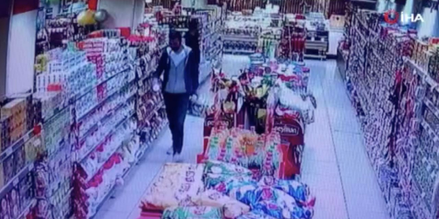 Marketten ürünleri seçerek çalan hırsızlar yakalandı. Çalışanın dikkatiyle ortaya çıktı