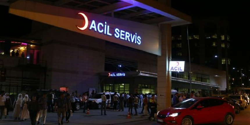Öğrenci yurdunun çatısından atlayıp hayatına son verdi!