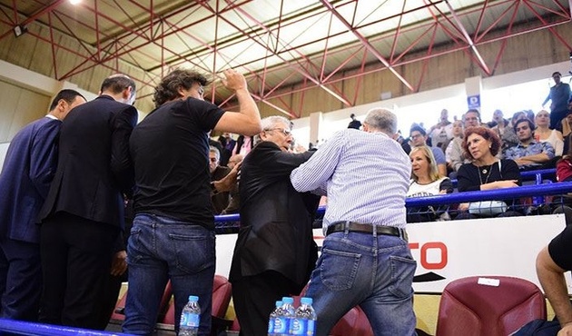 Rövanş!... Aziz Yıldırım ve tokat attığı başkan bir kez daha aynı salonda