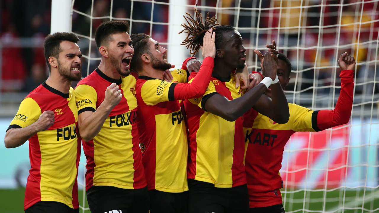 Göztepe evinde Antalyaspor'a patladı... Cherif NDiaye'den hat-trick