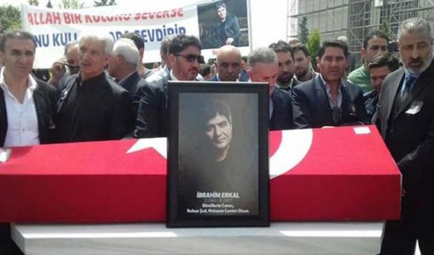 İbrahim Erkal'ın cenazesinde büyük ayıp!
