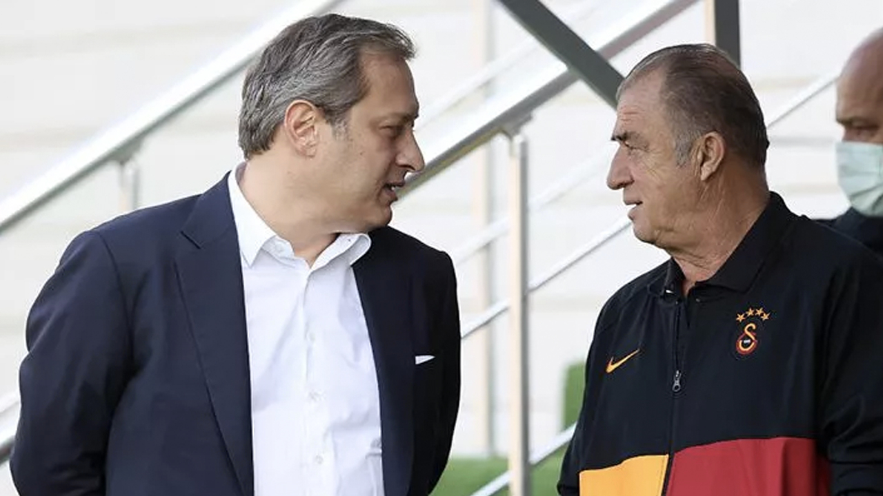 Galatasaraylı taraftarlar Fatih Terim'in gidişine tepkili: Burak Elması istifaya çağırdılar
