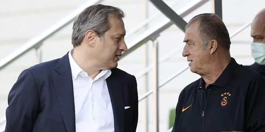 Galatasaraylı taraftarlar Fatih Terim'in gidişine tepkili: Burak Elması istifaya çağırdılar