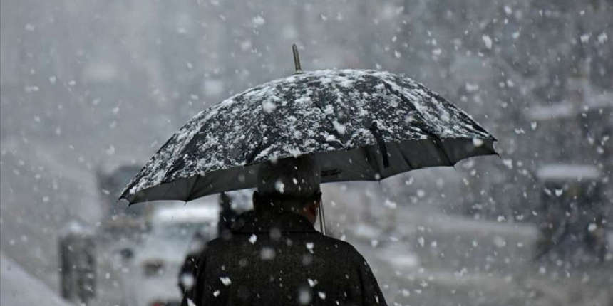 Meteoroloji uyardı: İstanbul'a kar geliyor!