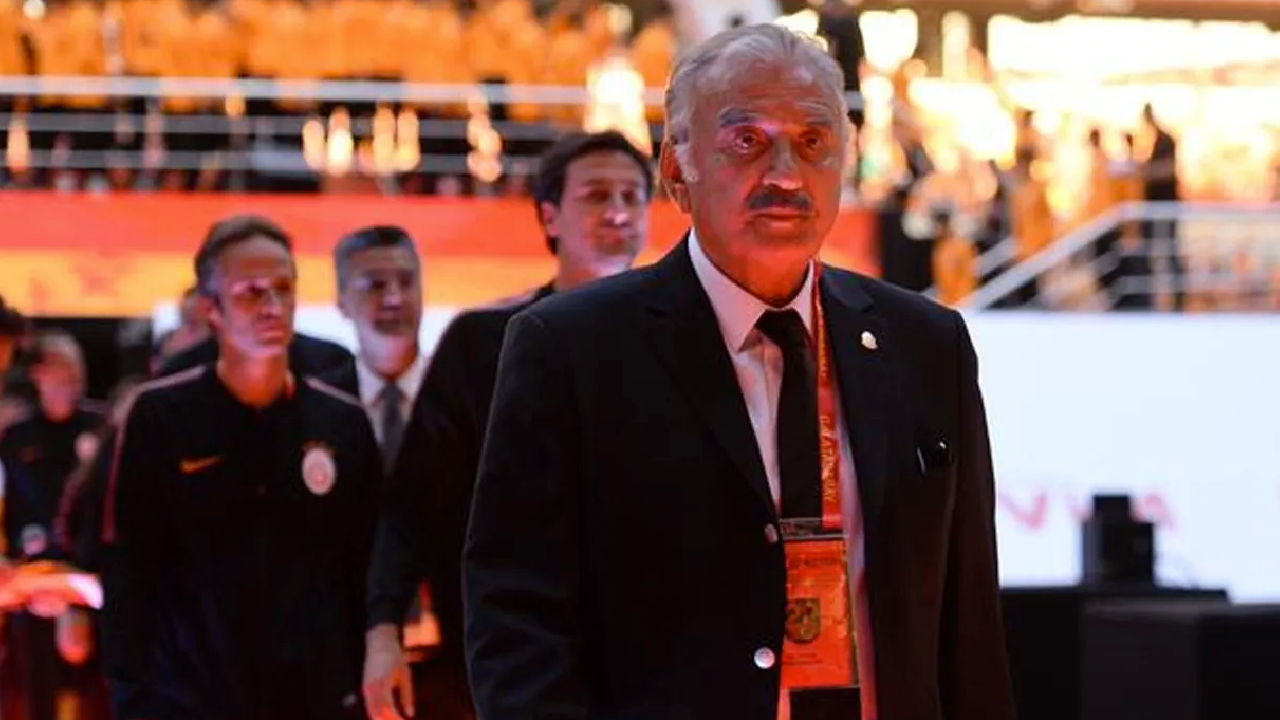 Galatasaray'da yaprak dökümü! Futbol Altyapı Koordinatörü Ali Yavaş istifa etti