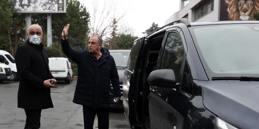Fatih Altaylı: Fatih Terim çok sinirli, hiç olmadığı kadar bozuk!