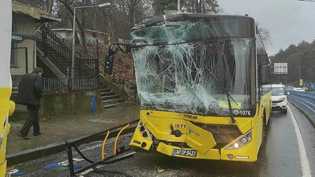 Sarıyer'de 2 İETT otobüsü çarpıştı! Yaralılara müdahale ediliyor!