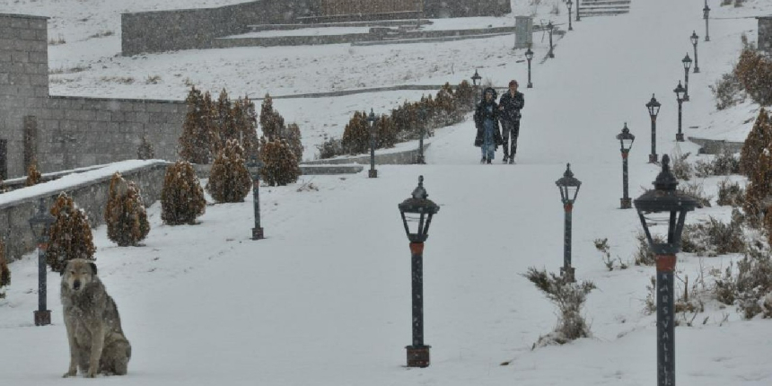 Meteoroloji uyarmıştı! Beklenen kar yağışı başladı
