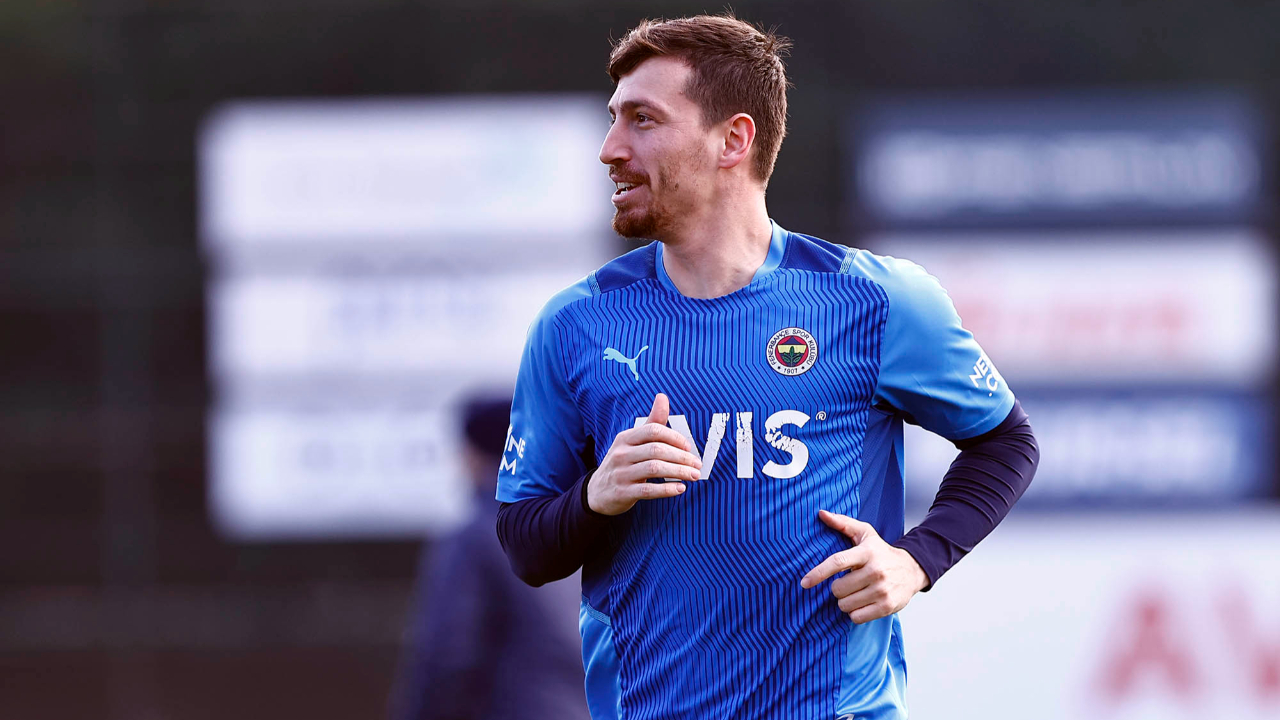 Fenerbahçe'den Mert Hakan Yandaş açıklaması... Antalyaspor maçında oynayamayacak