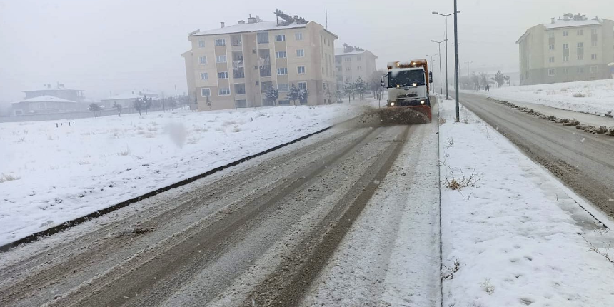 Eğitime kar arası! Yarın bu illerde okullar tatil