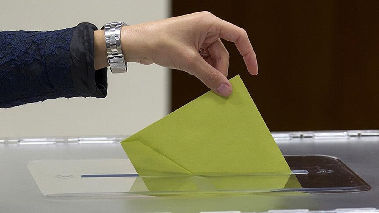 İl ve ilçelerde 2023 seçimleri öncesi kritik değişiklik