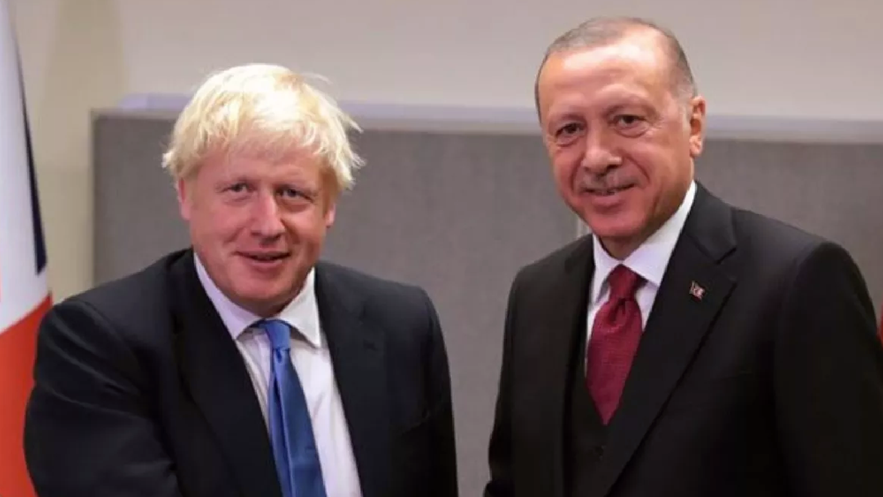 Cumhurbaşkanı Erdoğan, Boris Johnson ile telefonda görüştü