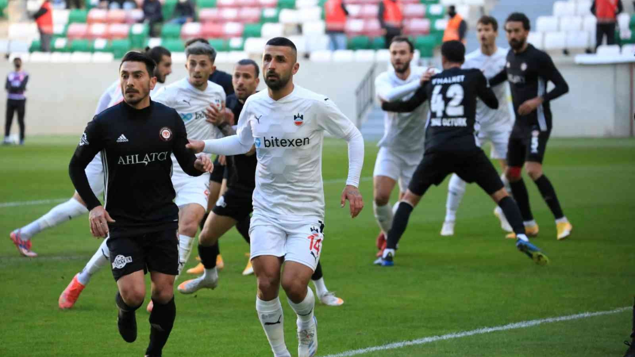 TFF 2. Lig: Diyarbekirspor-Çorum Futbol Kulübü: 2-0