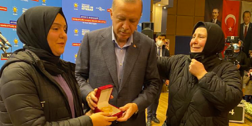 Cumhurbaşkanı Erdoğan'dan üniversiteli Tuğçe'ye doğum günü hediyesi