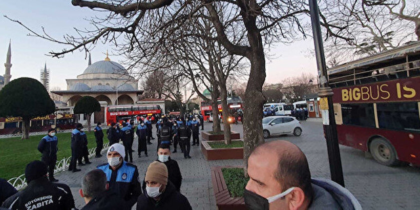 İBB zabıta personelinden meydandaki işletmecilere müdahale!