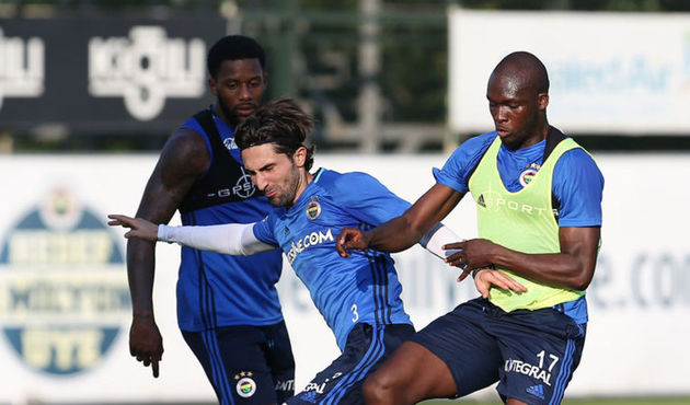 Fenerbahçe'de anlaşma tamam, sıra imzada!