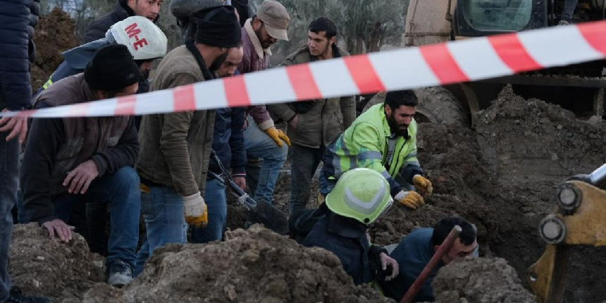Manisa'da göçük altında kalan işçinin cesedine ulaşıldı