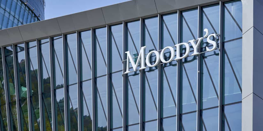 Moody's: Çin limanları kaparsa tedarik zinciri daha da aksar