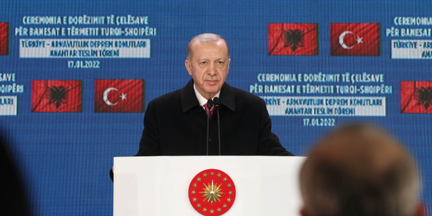 "Büyük devletler kendi içine kapanırken biz ayrım yapmadan herkese destek verdik"