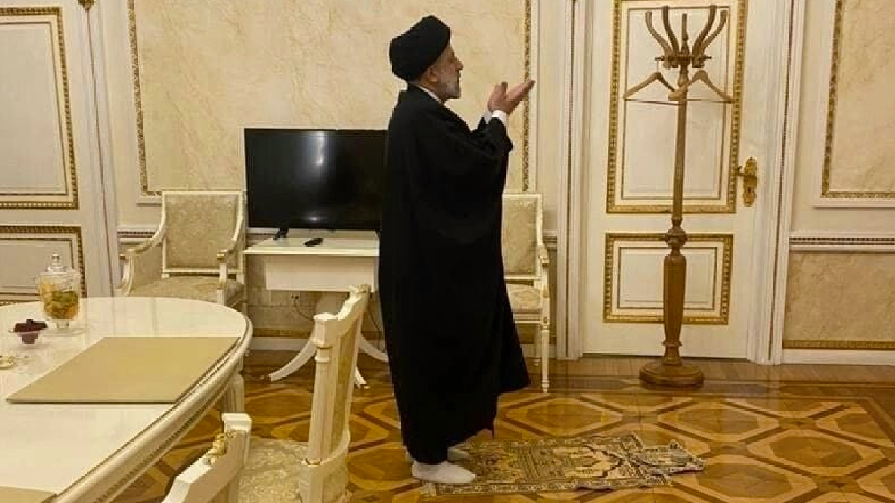 İran Cumhurbaşkanı Reisi, Kremlin'de namaz kıldı