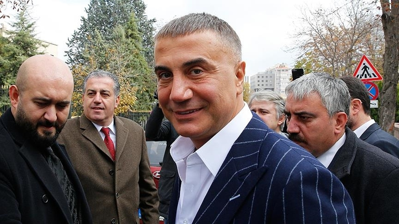 Sedat Peker hakkında yakalama kararı çıkarıldı! 6 yıl 4 aya kadar hapis cezası isteniyor!