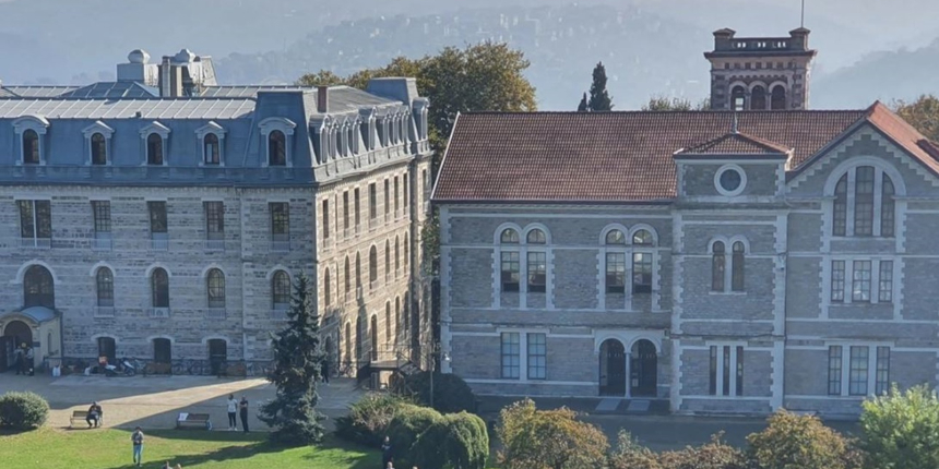 Boğaziçi Üniversitesi'nde 3 dekan YÖK kararıyla görevden alındı