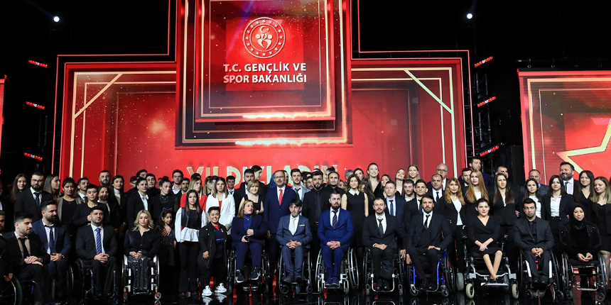 Gençlik ve Spor Bakanlığı'ndan Tokyo'nun kahramanları için özel resepsiyon