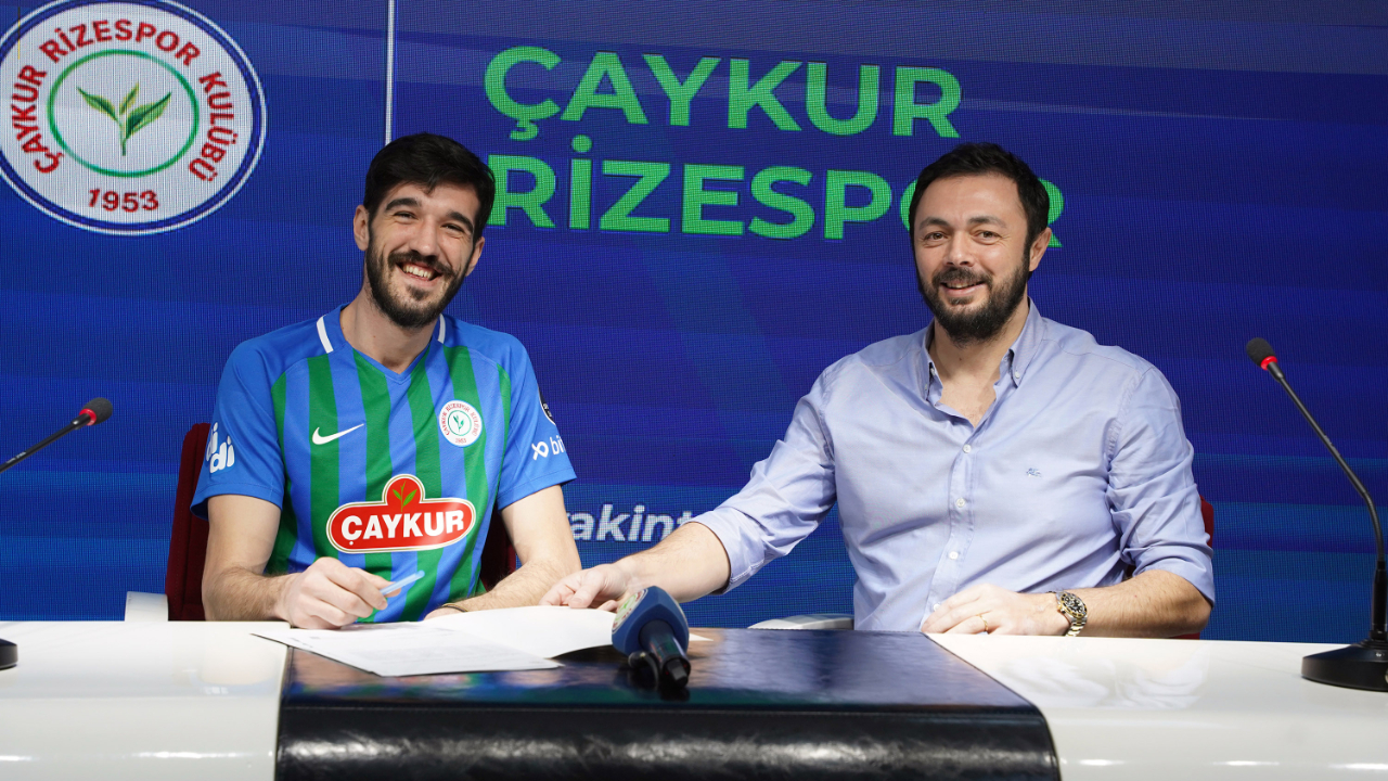 Çaykur Rizespor, Yeni Malatyaspor'dan Kubilay Kanatsızkuş’u kadrosuna kattı