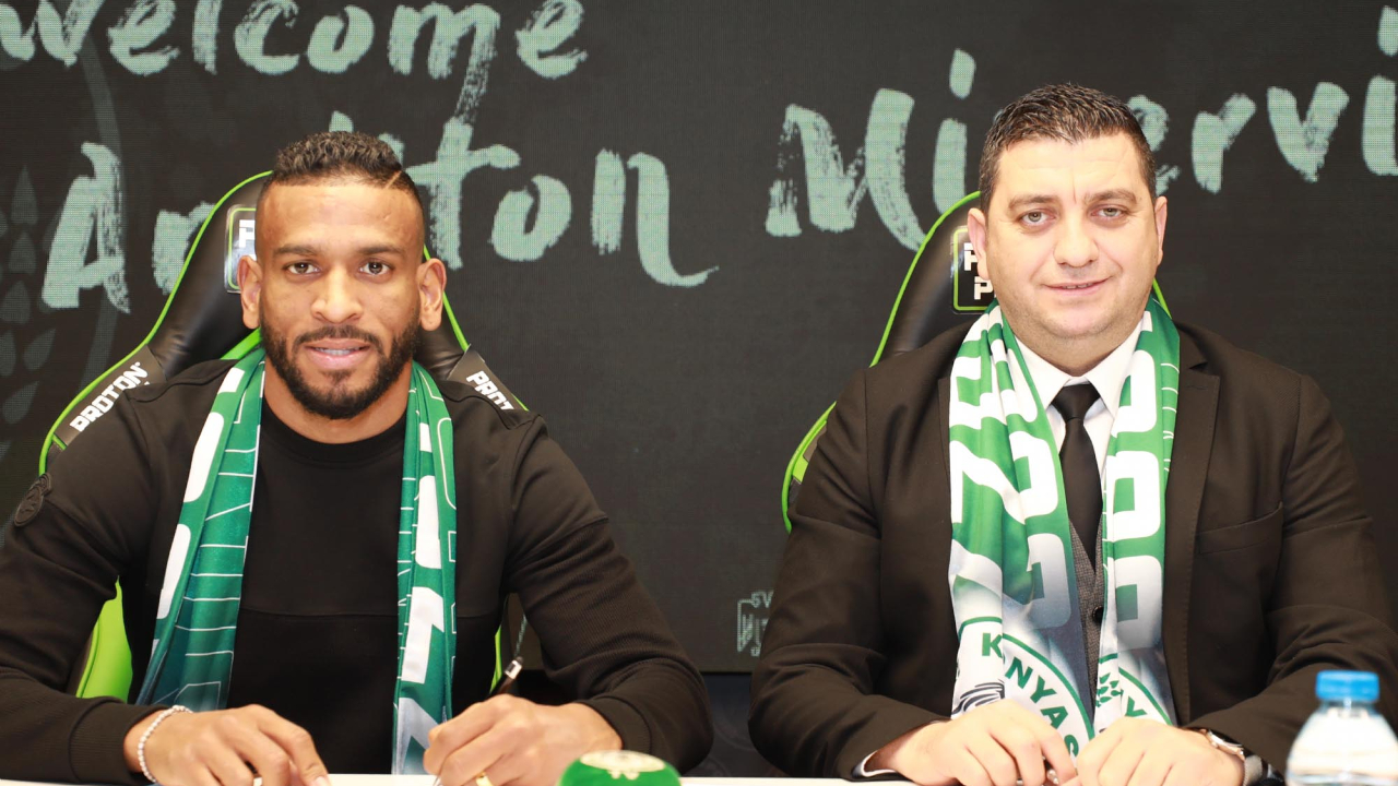 Amilton, Konyaspor'da... Antalyaspor'dan ayrılan sambacı Yeşil-Beyazlılar'a imza attı