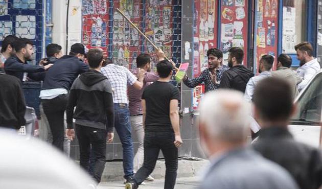 Sultangazi'de büyük gerilim! Afganlı şahıs linç edilmek istendi...