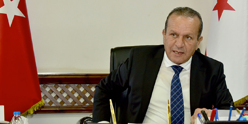 KKTC Başbakan Yardımcısı Fikri Ataoğlu trafik kazası geçirdi