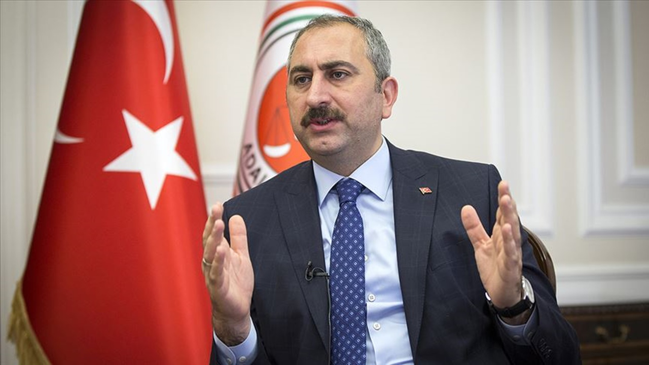 Görevinden affını isteyen Adbülhamit Gül'den ilk açıklama