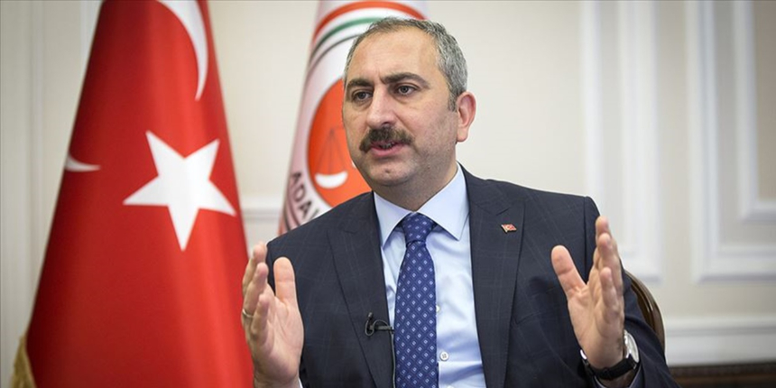 Görevinden affını isteyen Adbülhamit Gül'den ilk açıklama