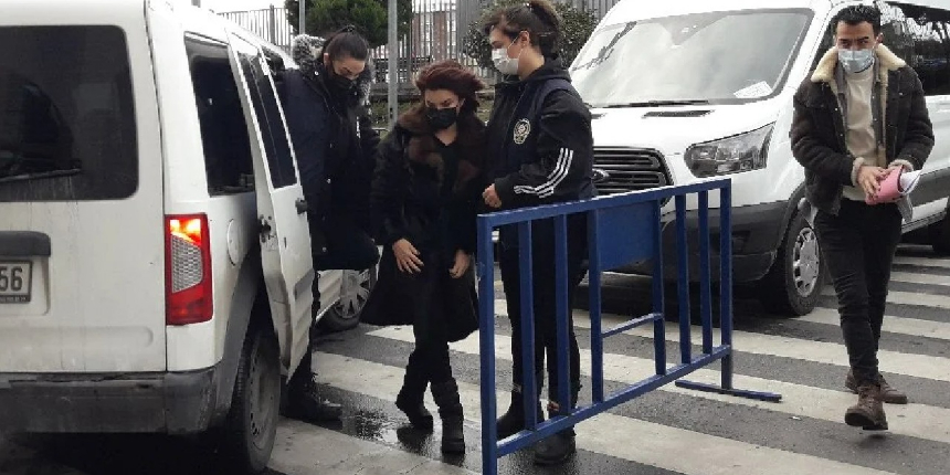 Mehmet Barlas'tan Sedef Kabaş olayına farklı bakış