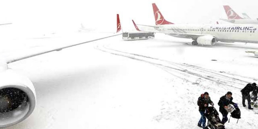 THY'den kötü hava nedeniyle İstanbul'daki 31 seferi iptal etme kararı!