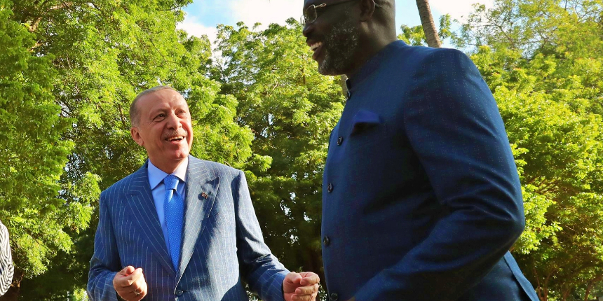 Türkiye'nin ilişkilerini yaklaştırdığı ülkede darbe paniği yaşanıyor!