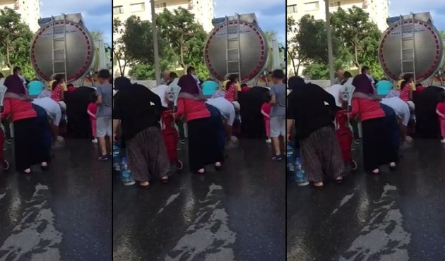 İzmir'i 30 yıl öncesine götürdüler/Video...Özel Haber