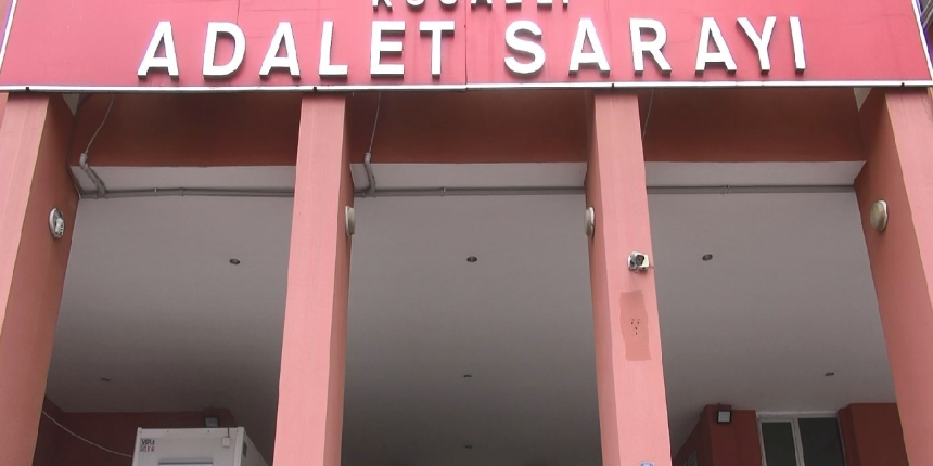 Zihinsel engelli erkek çocuğuna defalarca kez tecavüz etti
