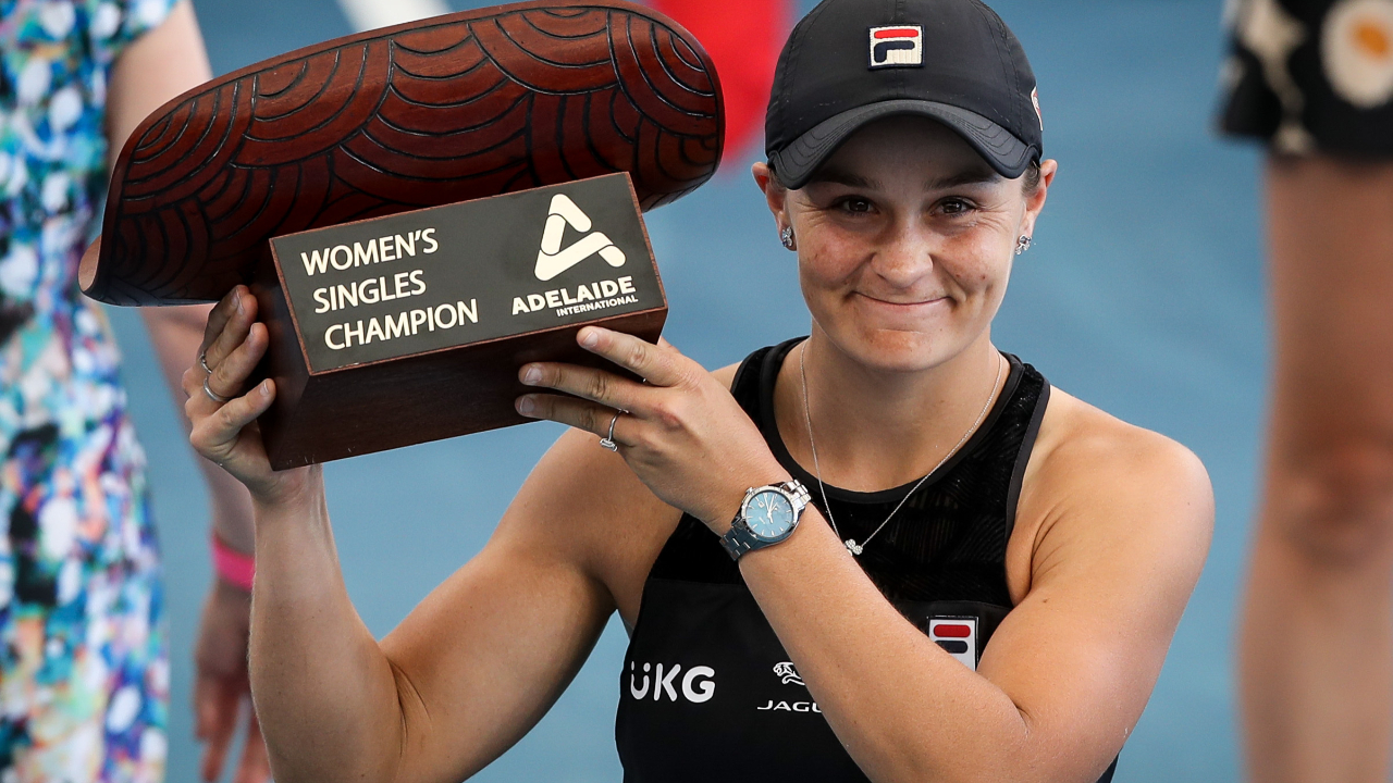 Ashleigh Barty, Avustralya Açık'ta tek set bile kaybetmeden şampiyon oldu