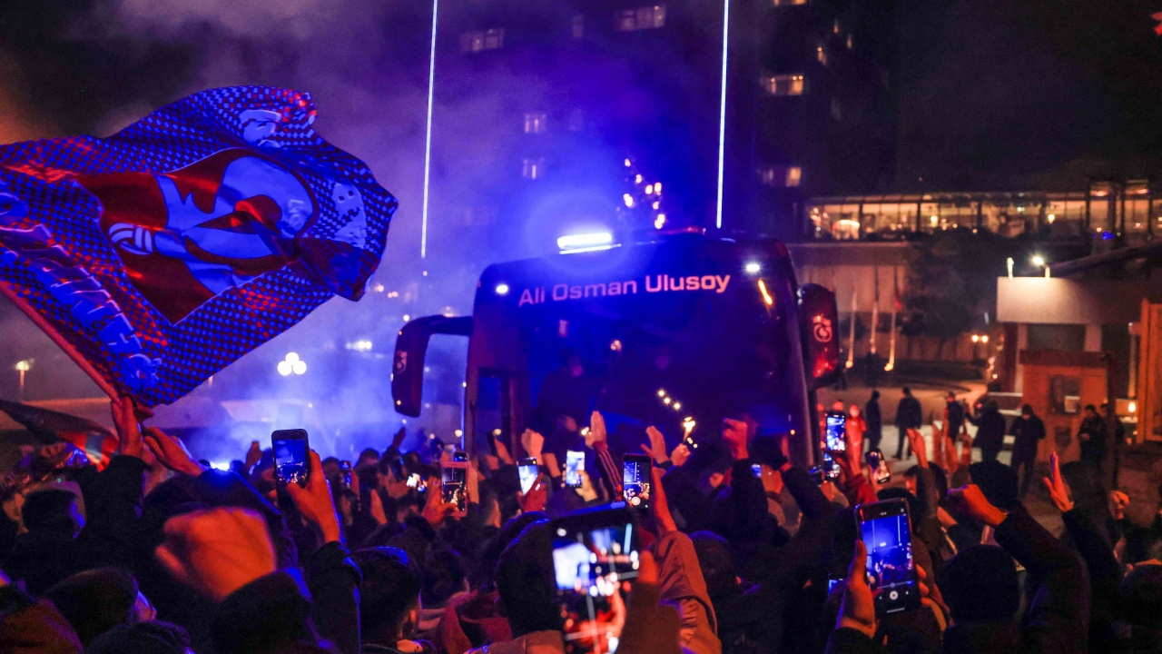 Trabzonspor efsanelerinden şampiyonluk yorumları... "Yeni nesil hiç şampiyonluk görmedi"