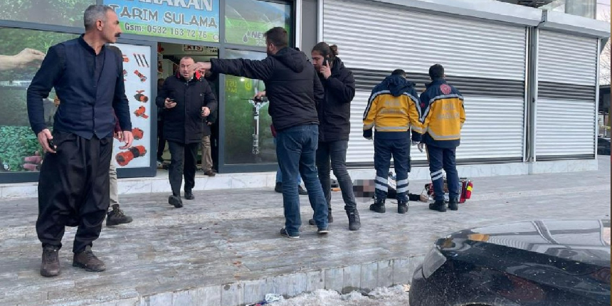 Husumetli iki aile arasında meydan savaşı: 2 ölü, 1 yaralı