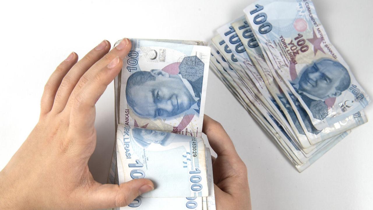AK Partili Özkan'dan dikkat çeken açıklama: Asgari ücrete yılda iki kez zam yapılabilir!