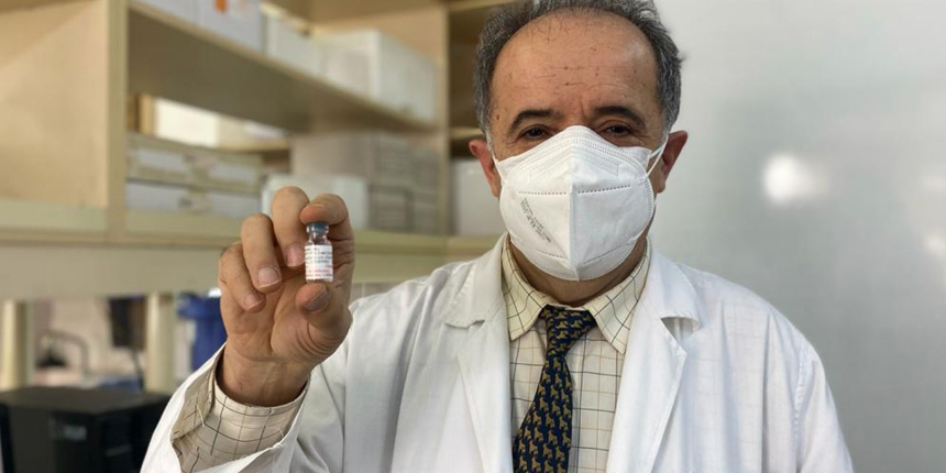Türkiye'de ilk kez o yöntemle koronavirüs aşısı geliştiriliyor: Ağızdan ve burundan kullanılabiliyor