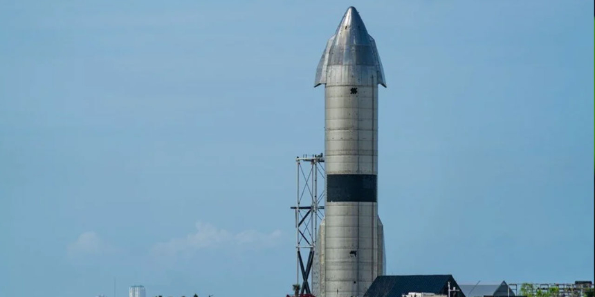 SpaceX’in roketinin fırlatılması bir kez daha ertelendi