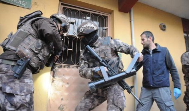 Bursa'da nefes kesen operasyon! 1000 polis katıldı...