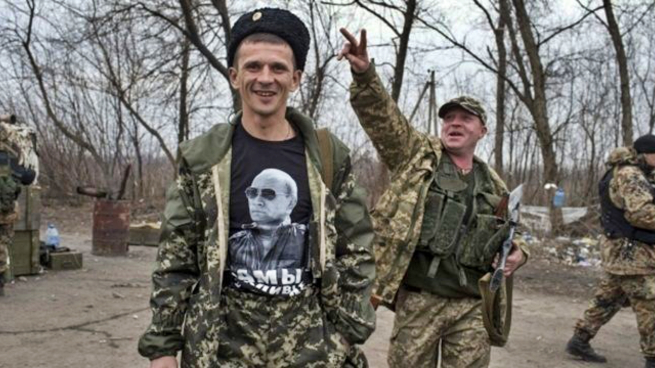 Donbass'da yaşayan Rus vatandaşları Rus ordusuna katılabilir!